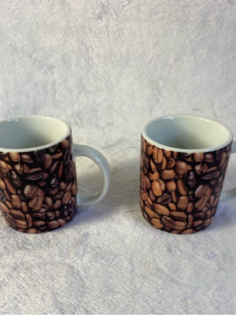 Set Of 2 Starbucks Coffee Beans Demitasse Espresso Mugs 2.9oz 2007 - Picture 2 of 7